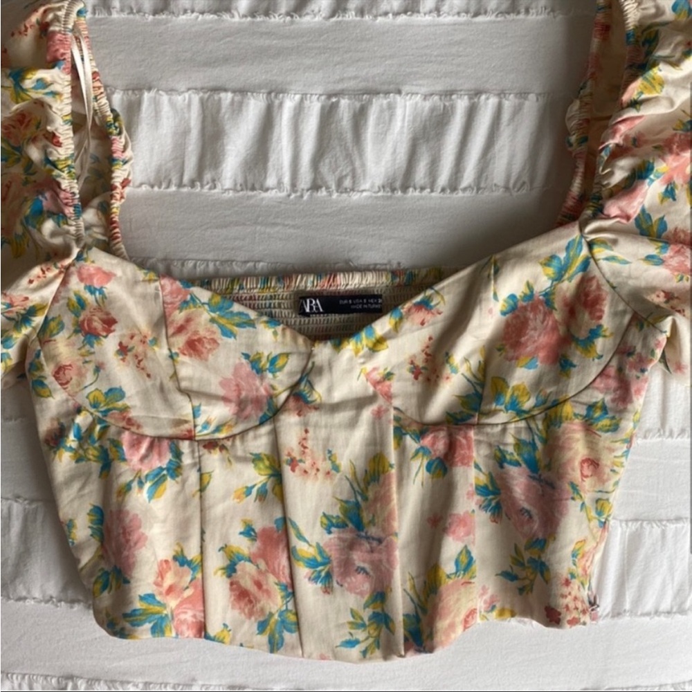 Zara floral crop top - Picture 3 of 3